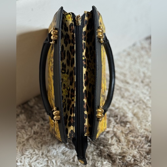 *RARE VINTAGE GIANNI VERSACE* 2-Way Canvas & Leather Baroque Gold LUXURY Handbag - Picture 8 of 16